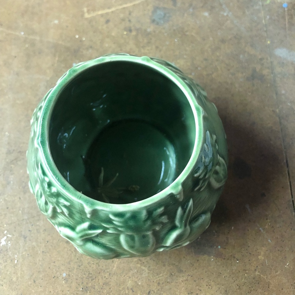 Adorable bunny bowl! Bordallo Pinneiro. - Picture 4 of 5